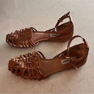Steve Madden strappy sandal size 7